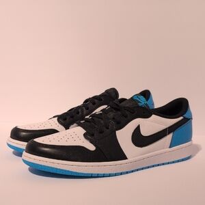 Air Jordan 1 Retro Low OG Blue Black And White
